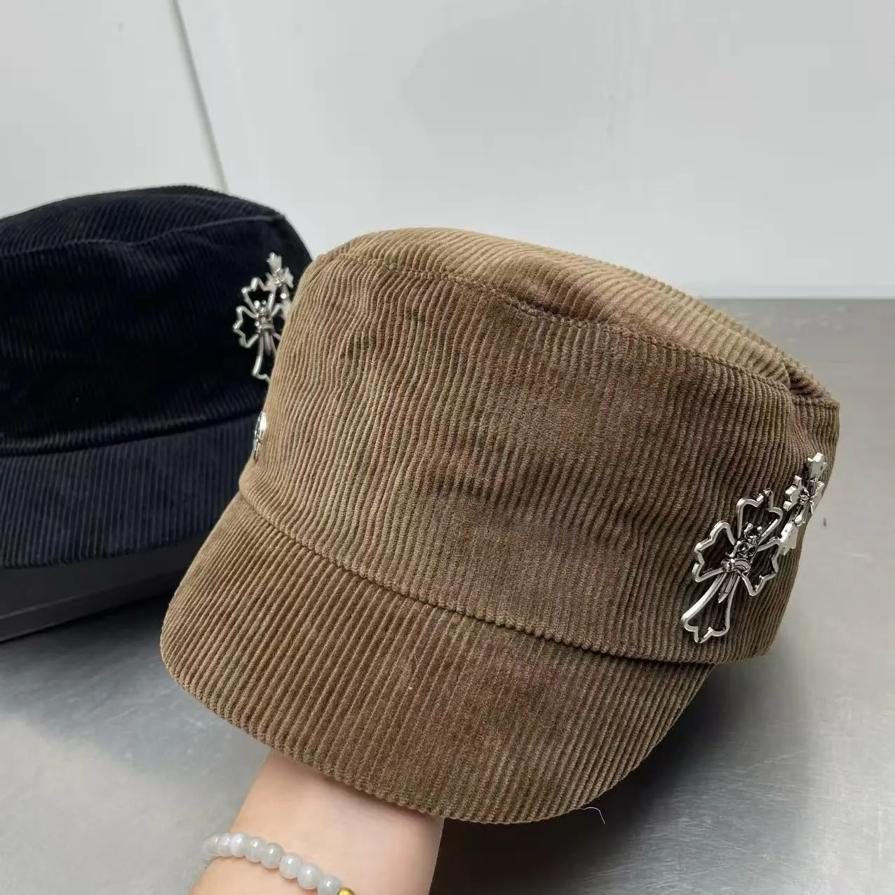 ☦︎𒋲☦︎Cro heart corduroy military hat